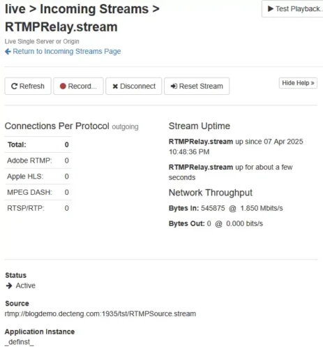 라이브리피터로 연결된 RTMP 스트림의 Bytes In과 수신 상태를 확인하는 모습