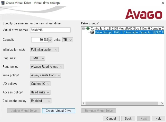RaidVol6에 Full Initialization, Strip size 1MB, Always Write Back과 디스크 캐시 Enabled를 설정한 화면